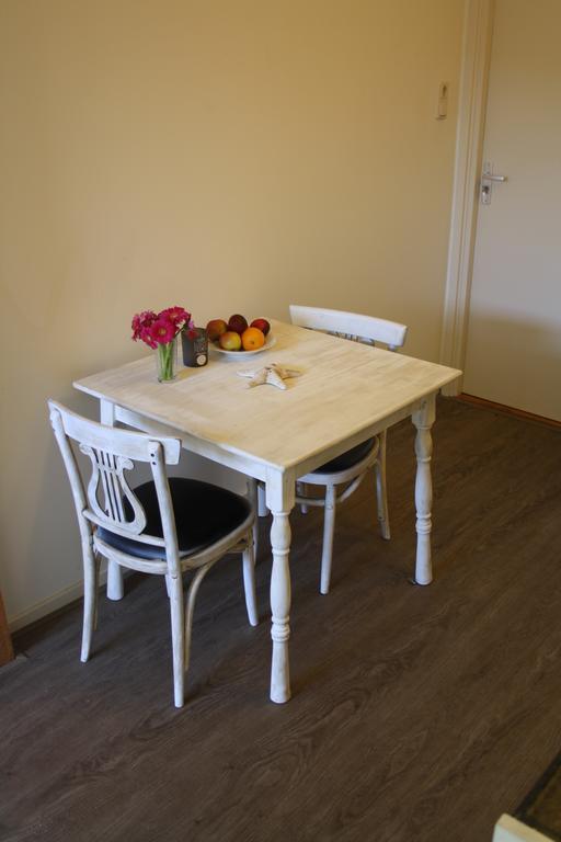 Bed & Breakfast Klokgaaf De Koog  Room photo